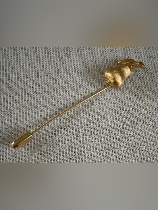 Trifari Accessories - Trifari Gold-tone Pear Stick Pin - Elegant Women’s